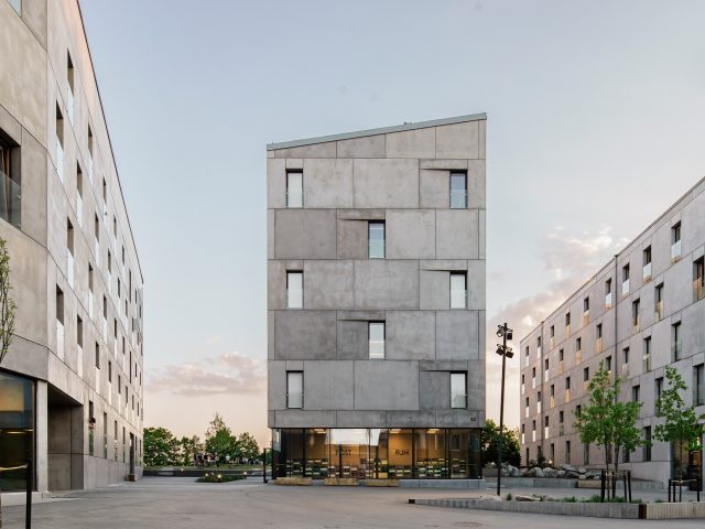KTH exteriör byggnader