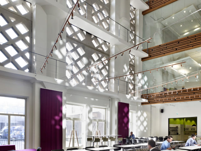 Pagodenområdet interiör ljusinsläpp